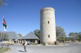 Aussichtsturm im Okaukuejo Camp